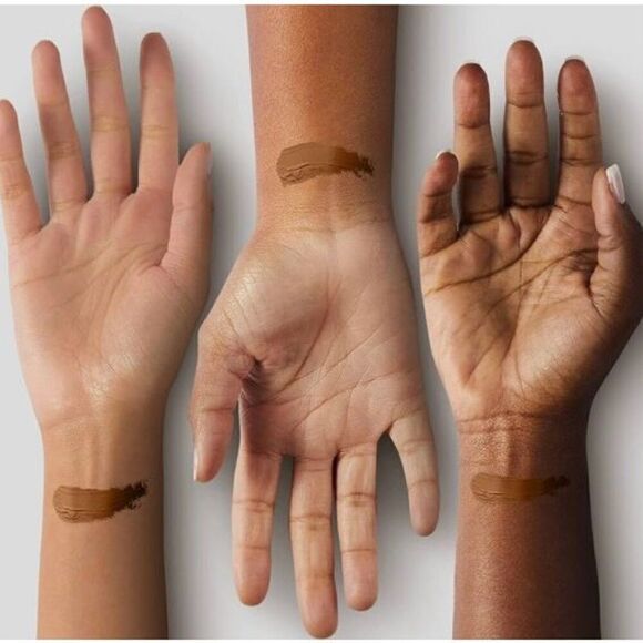 STILA - NWT Lingerie Soufflé Skin Perfecting Color in Shade 7.0 (deep to dark) - Picture 3 of 15